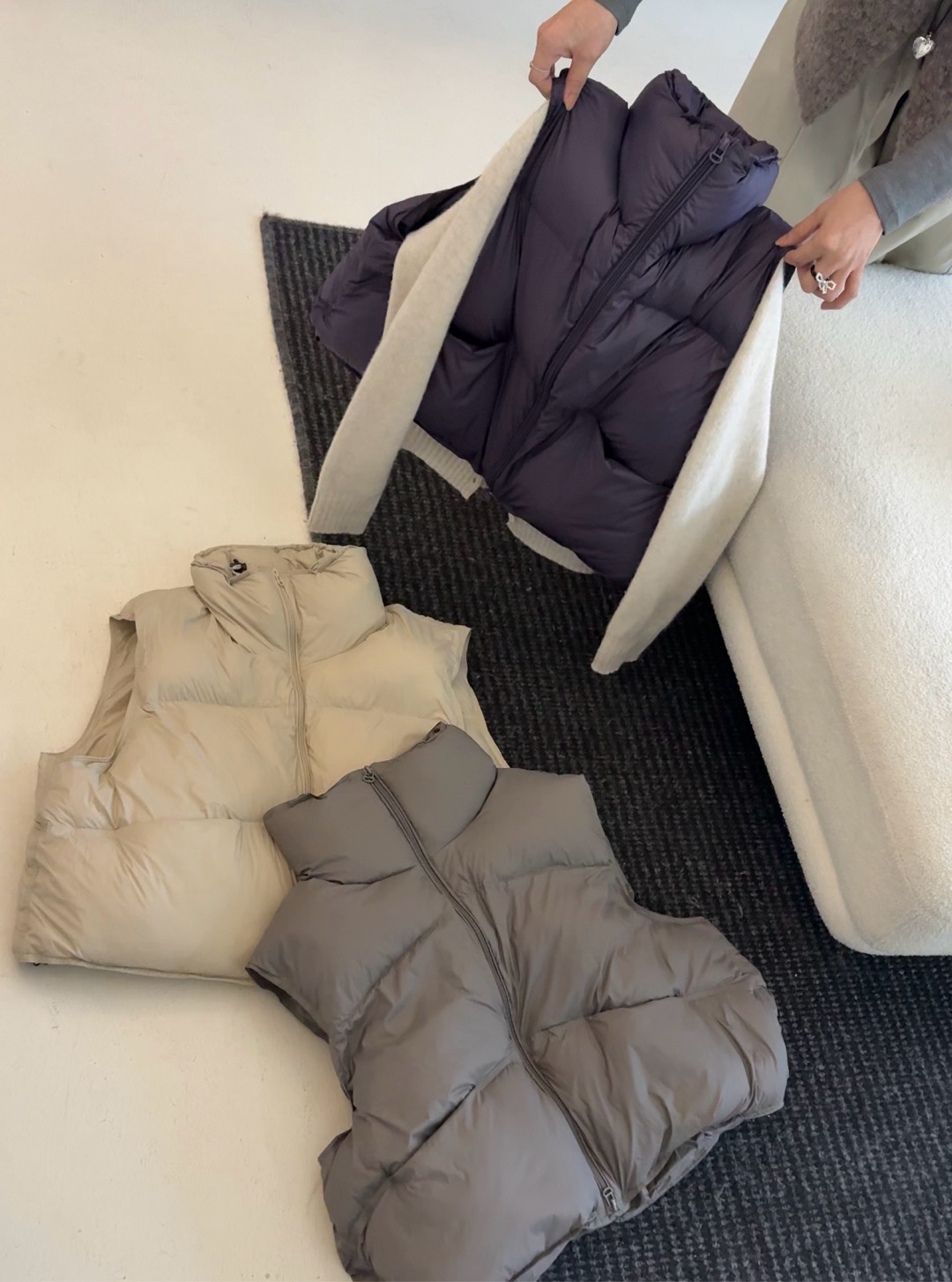 AMIDI 2025冬季新款韩系简约百搭立领拉链羽绒马甲