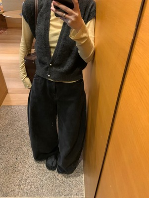 Focuse 2025秋季新款百搭显瘦V领羊毛针织背心