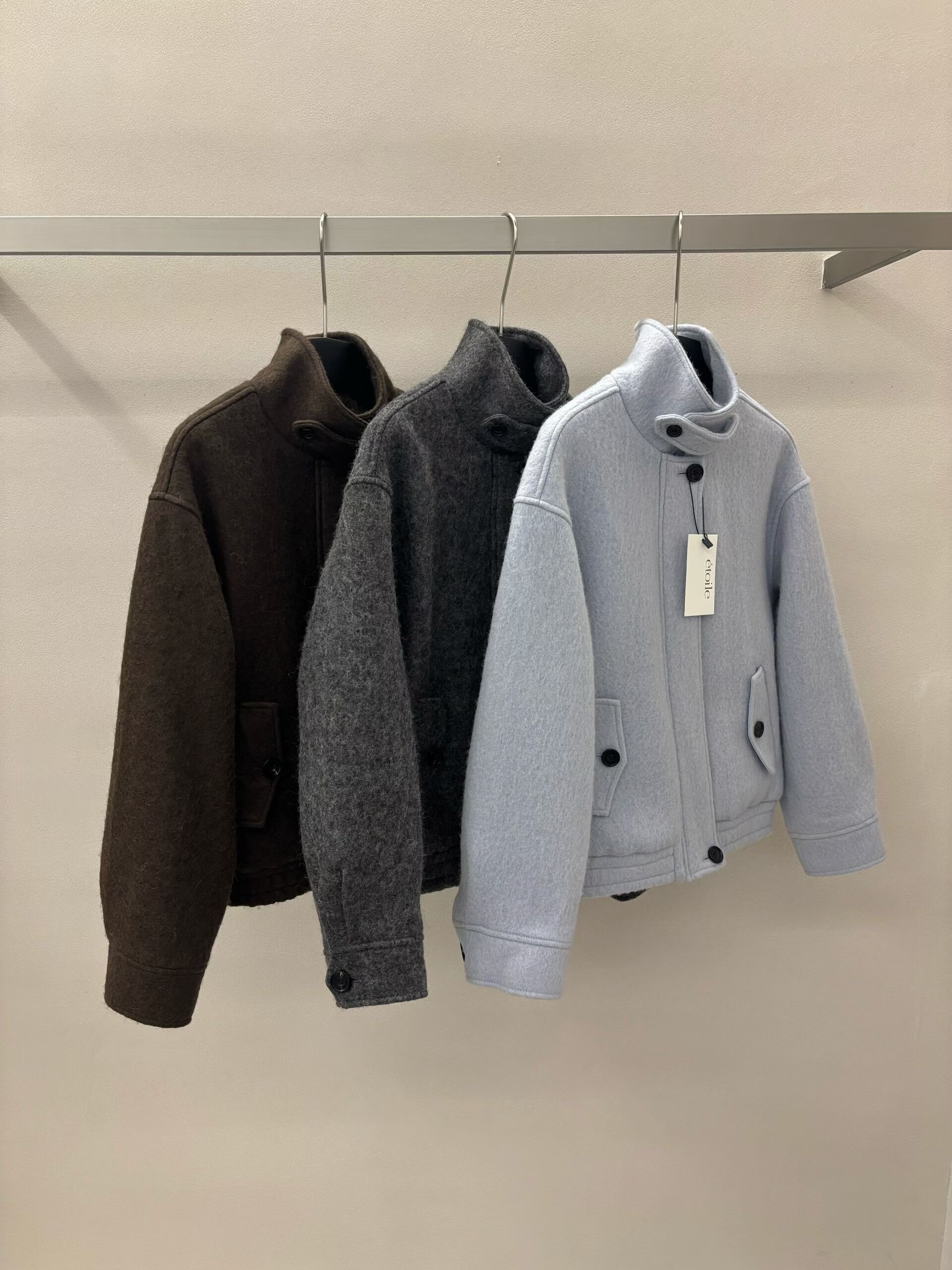 Etoile  2025秋冬新款韩系立领简约百搭羊毛外套