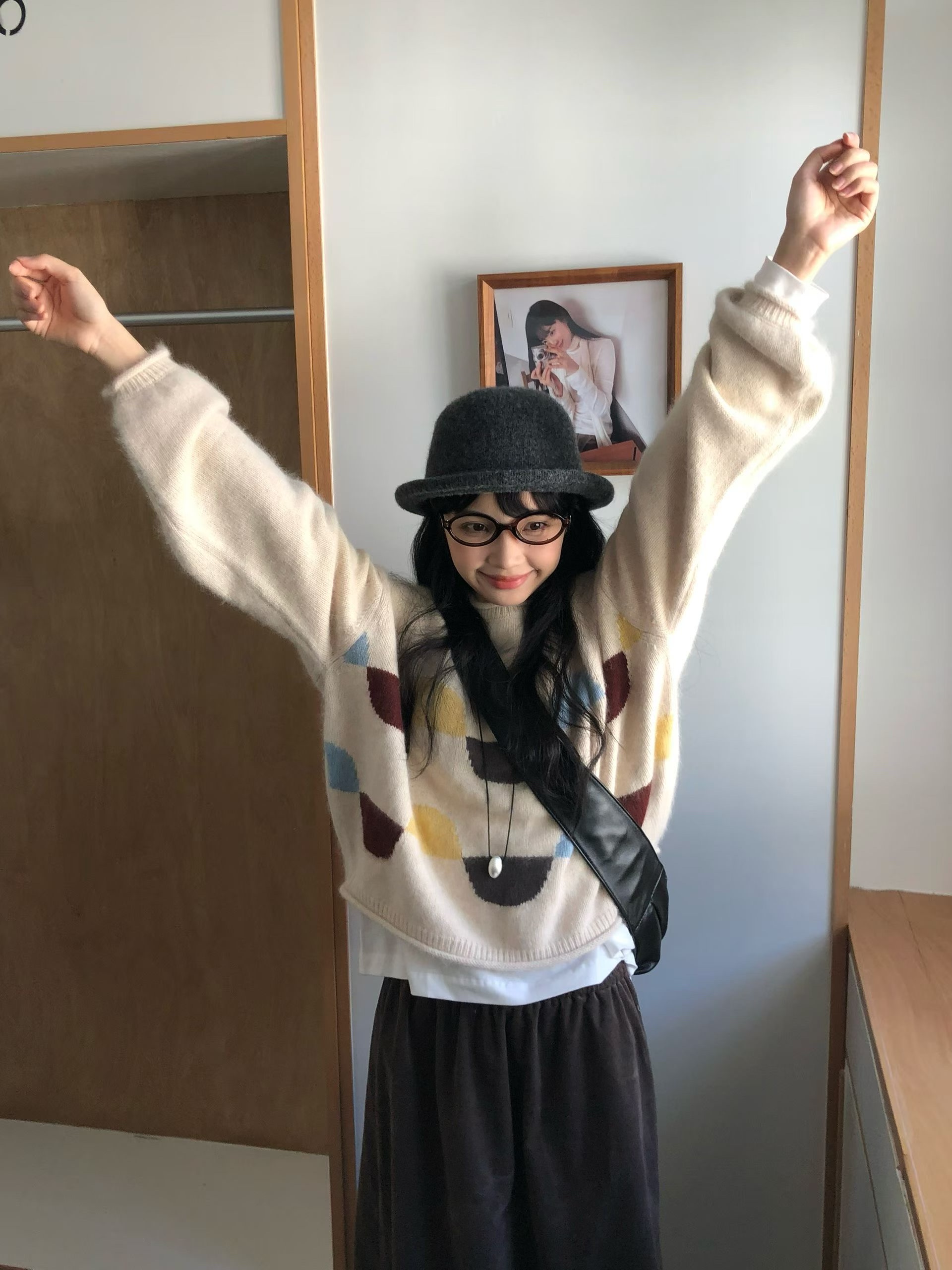 HONE 2025秋季新款百搭羊驼拼色毛衣