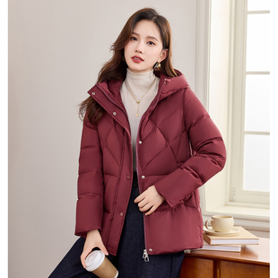 时尚简约连帽短款鸭绒羽绒服女加厚保暖修身百搭冬季气质外套红色