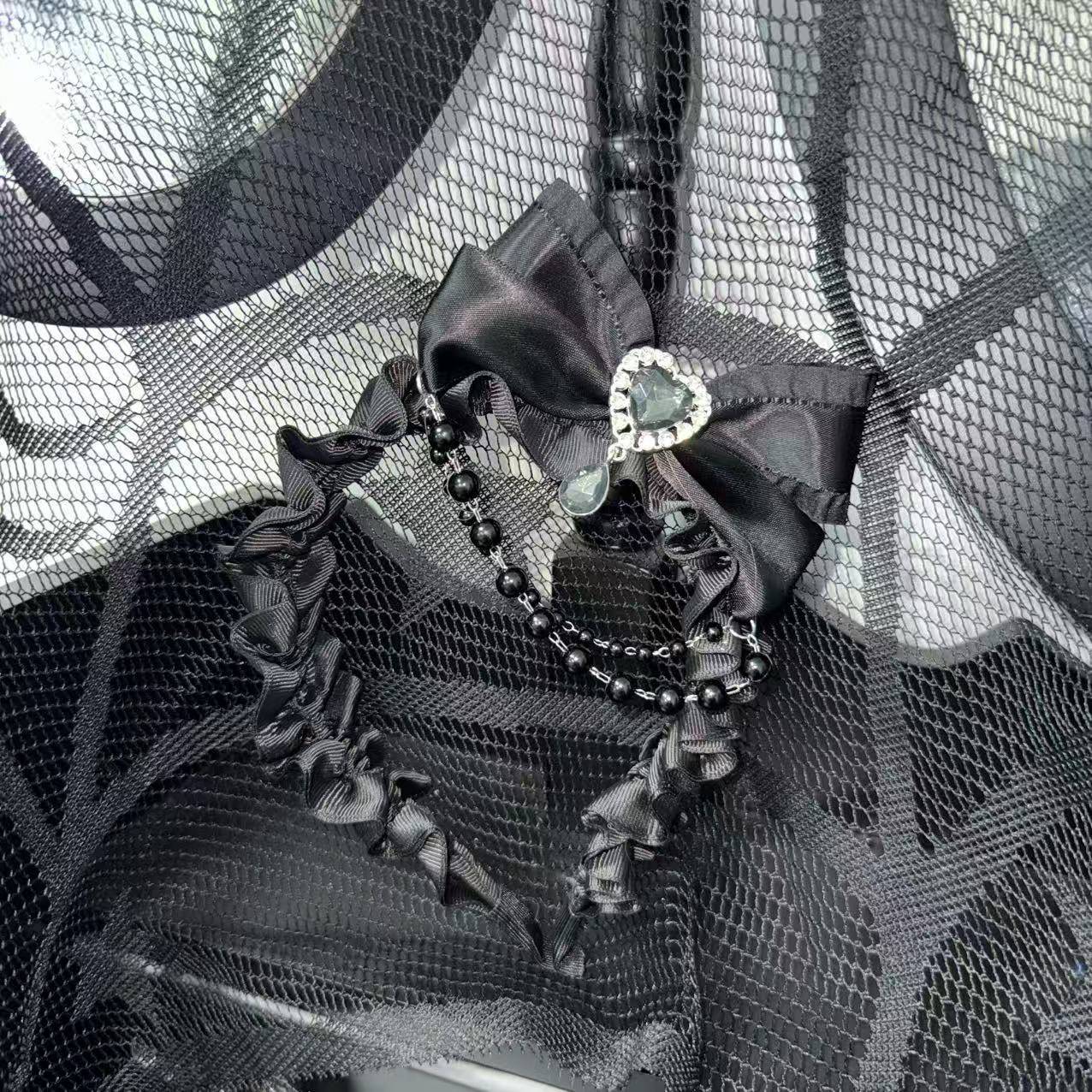 洛丽塔千金风黑色珠链爱心泪滴