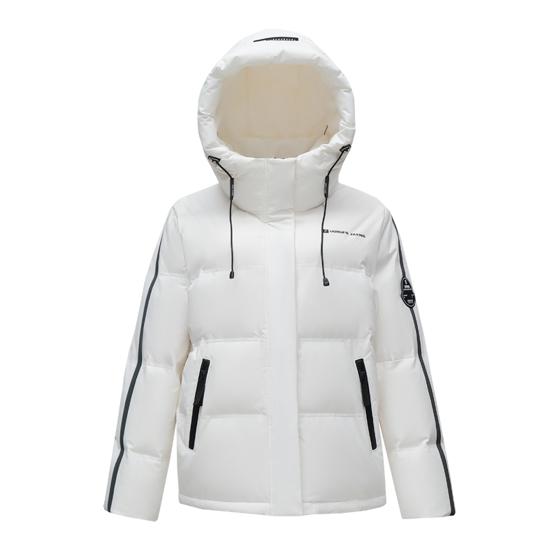 短款羽绒服雪中飞连帽