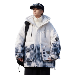 雪中飞2024秋冬新款男女同款短款连帽羽绒服情侣中性拼接大口袋暖