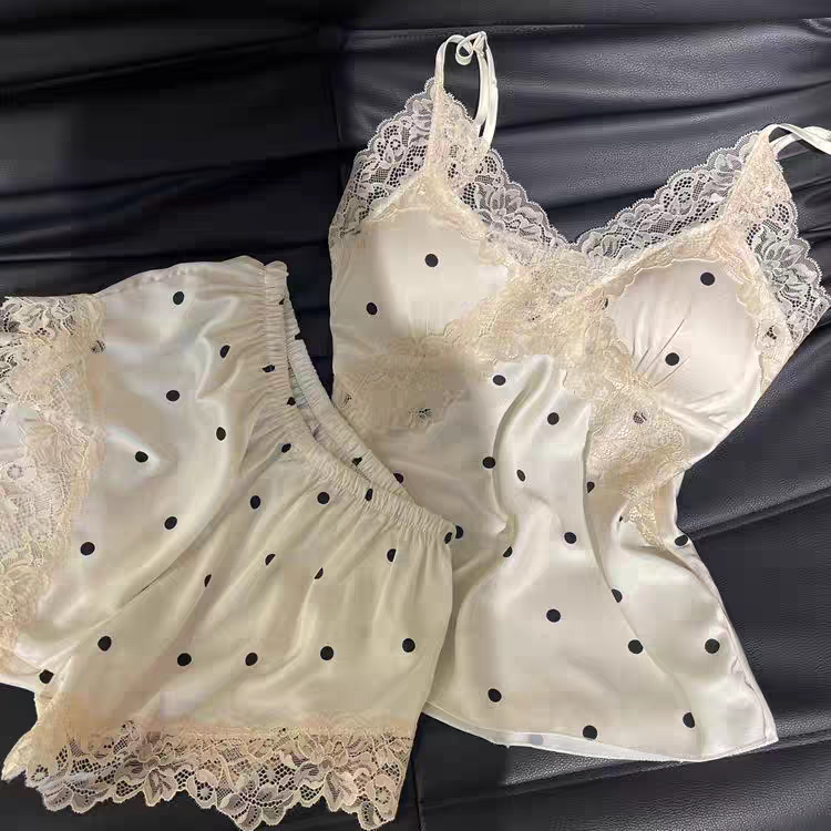 冰丝短裤吊带睡衣女夏季纯欲风可爱柔软性感蕾丝花边家居服两件套