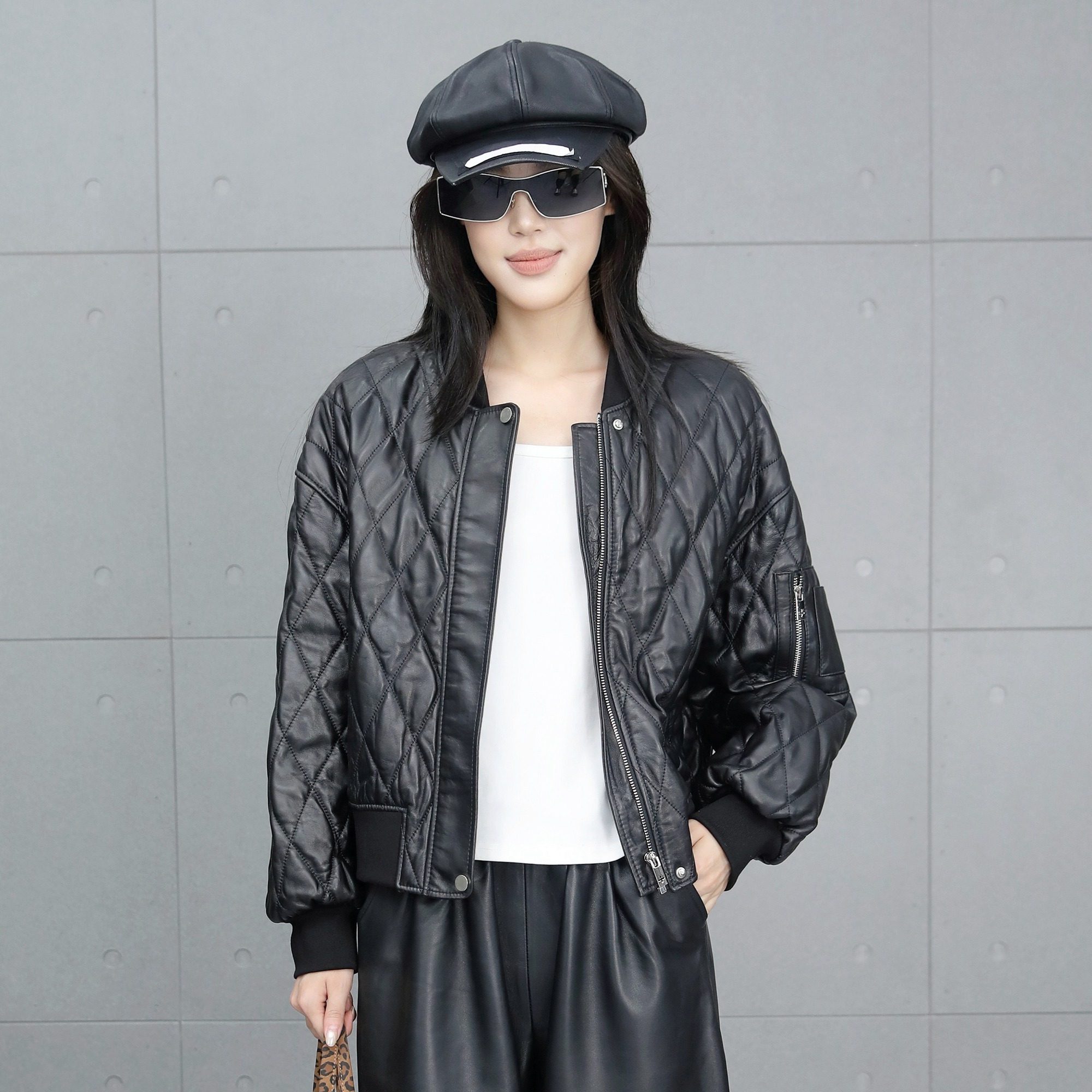 棒球服女2025秋冬季新款绵羊皮加棉皮衣长袖夹克真皮修身短款外套