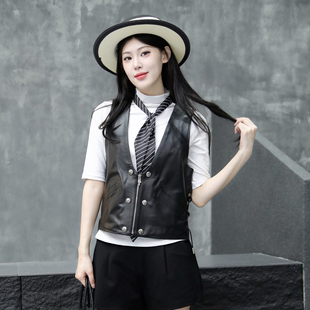 不规则斜襟纽扣真皮马夹女黑色休闲绵羊皮百搭坎肩小个子无袖外套