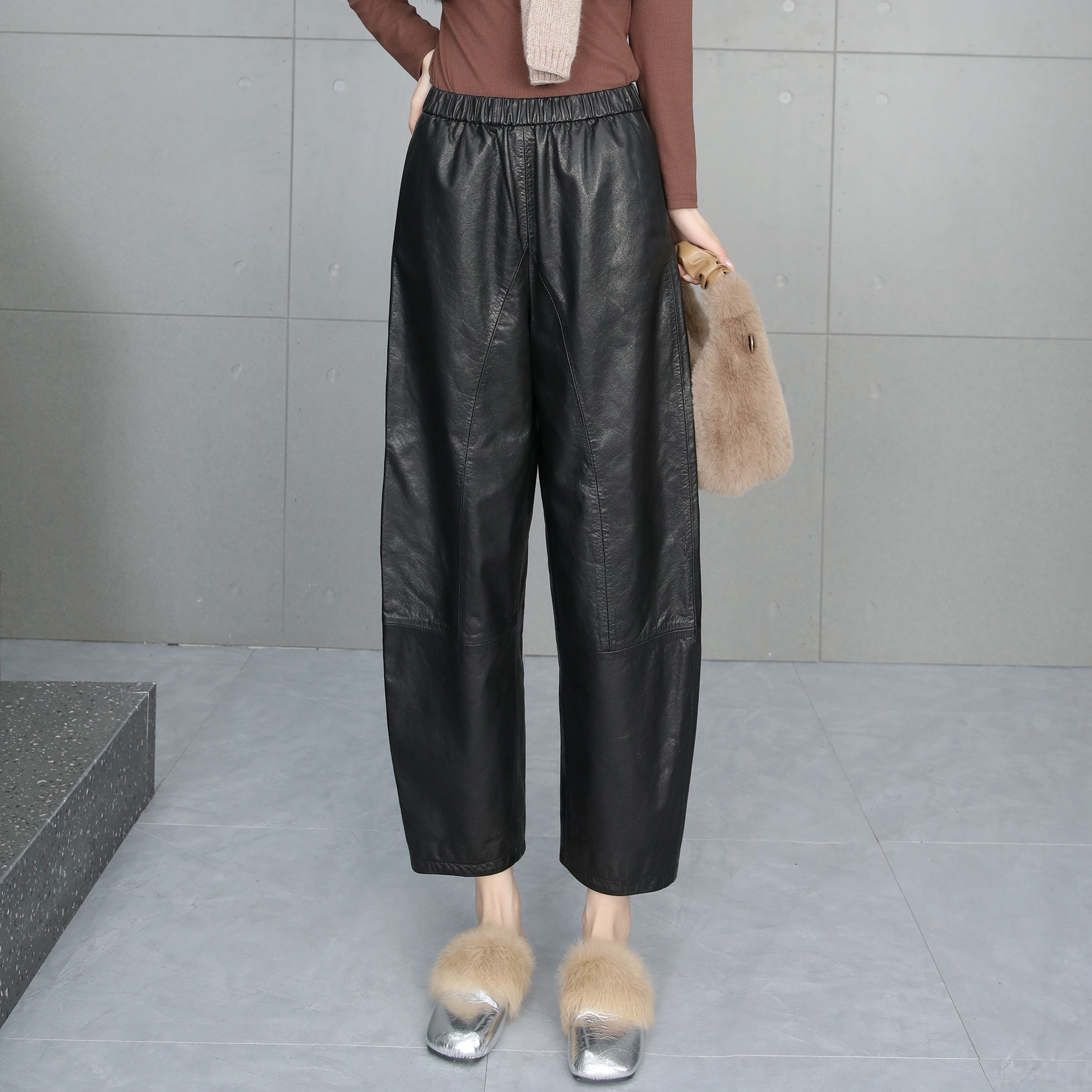 弯刀裤女2025春新款真皮油蜡皮