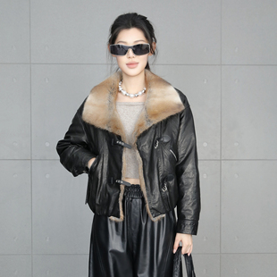 鹅绒皮衣女短款2025冬新款真皮保暖夹克油蜡皮黑色上衣青根貂外套