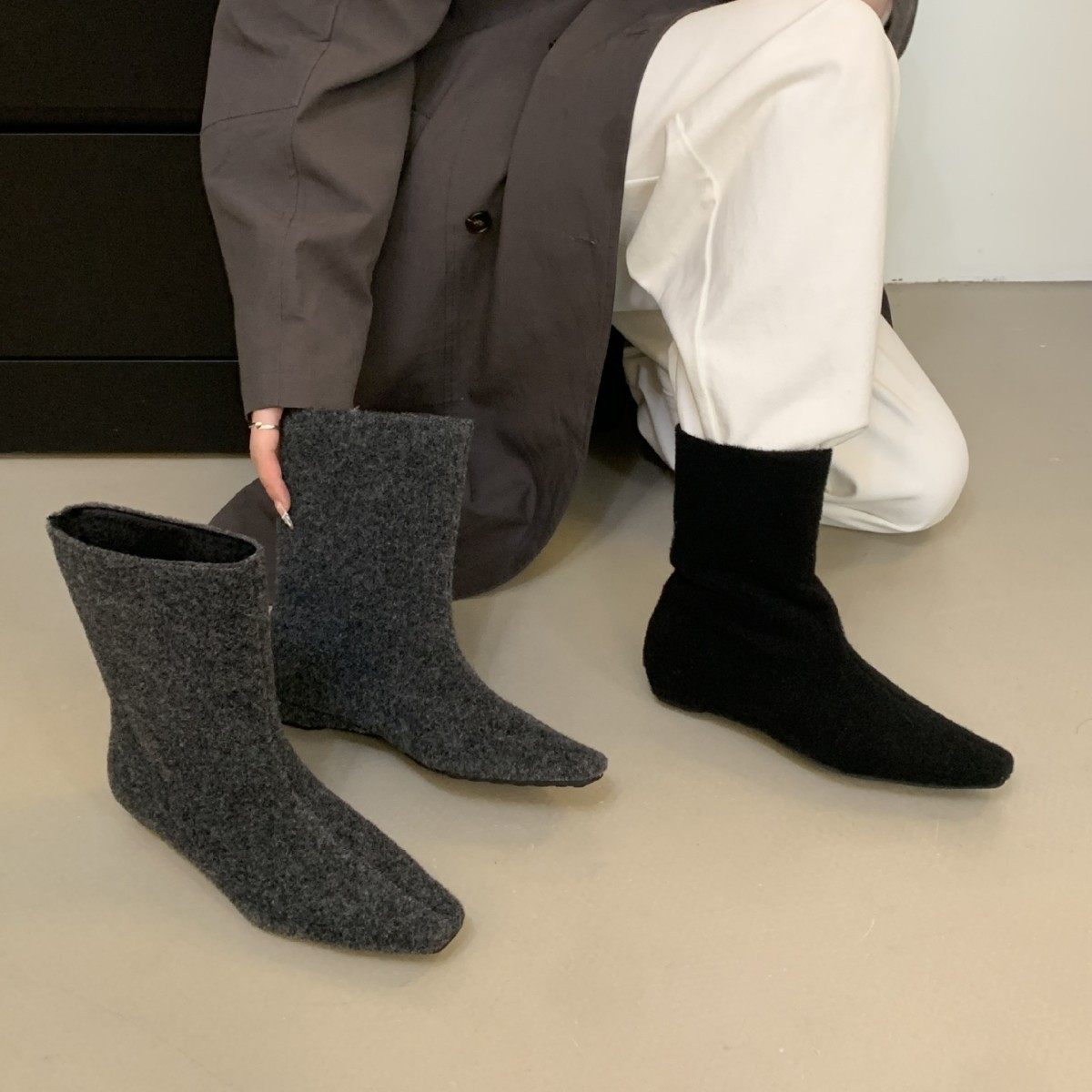 内增高毛呢方头短靴女2025秋冬新款套筒瘦瘦靴加绒时装靴中筒靴女