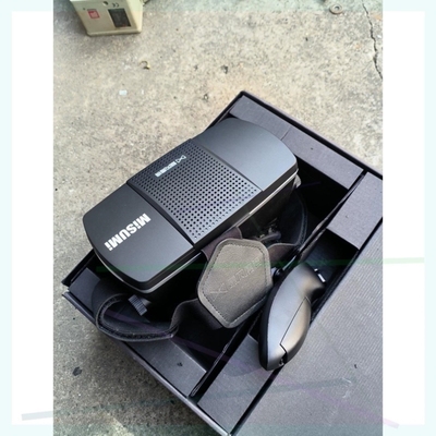 【议价】暴风魔镜可调节视距,新的没用过,放时间有点长边上皮有损