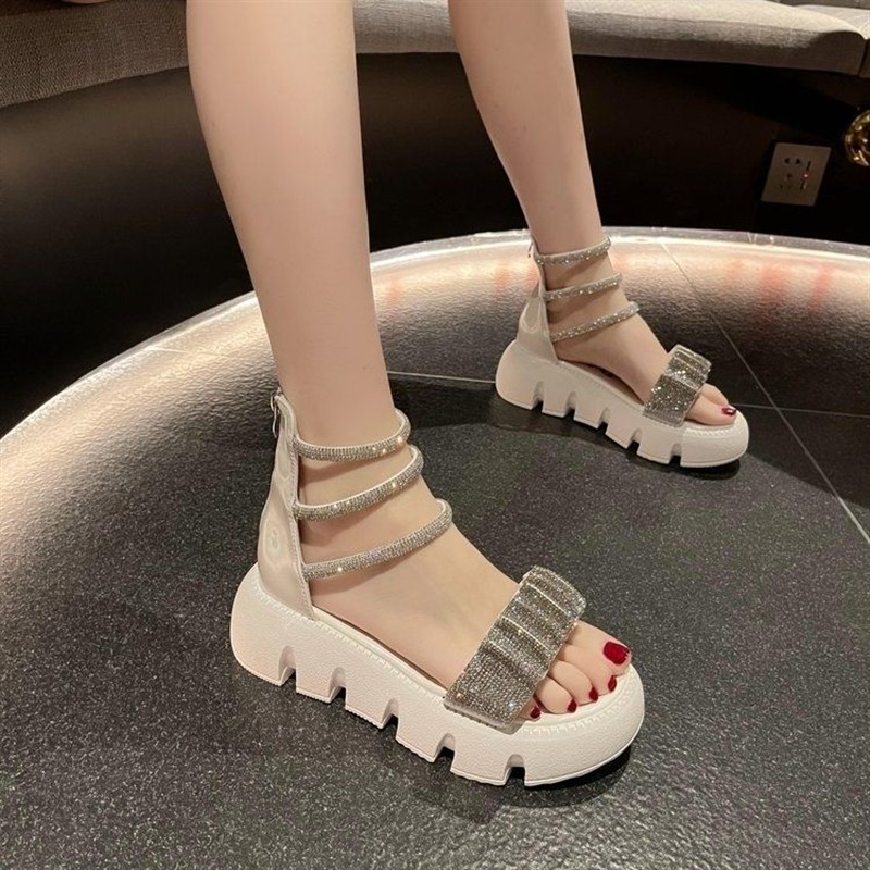 网红凉鞋女2026夏季新款仙女风松糕厚底百搭时尚欧货水钻罗马凉鞋