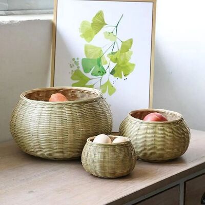 Round Rattan Boxes with Lid Hand-Woven Multi-Purpose Wicker