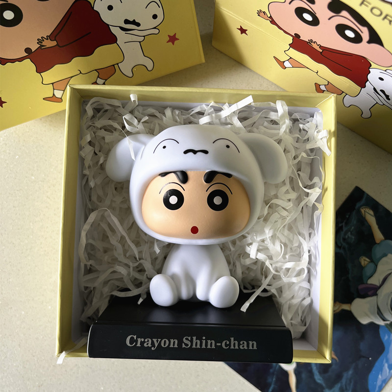 新款蜡笔小新助创意生日礼物摇头汽车摆件手办公仔同学纪念品