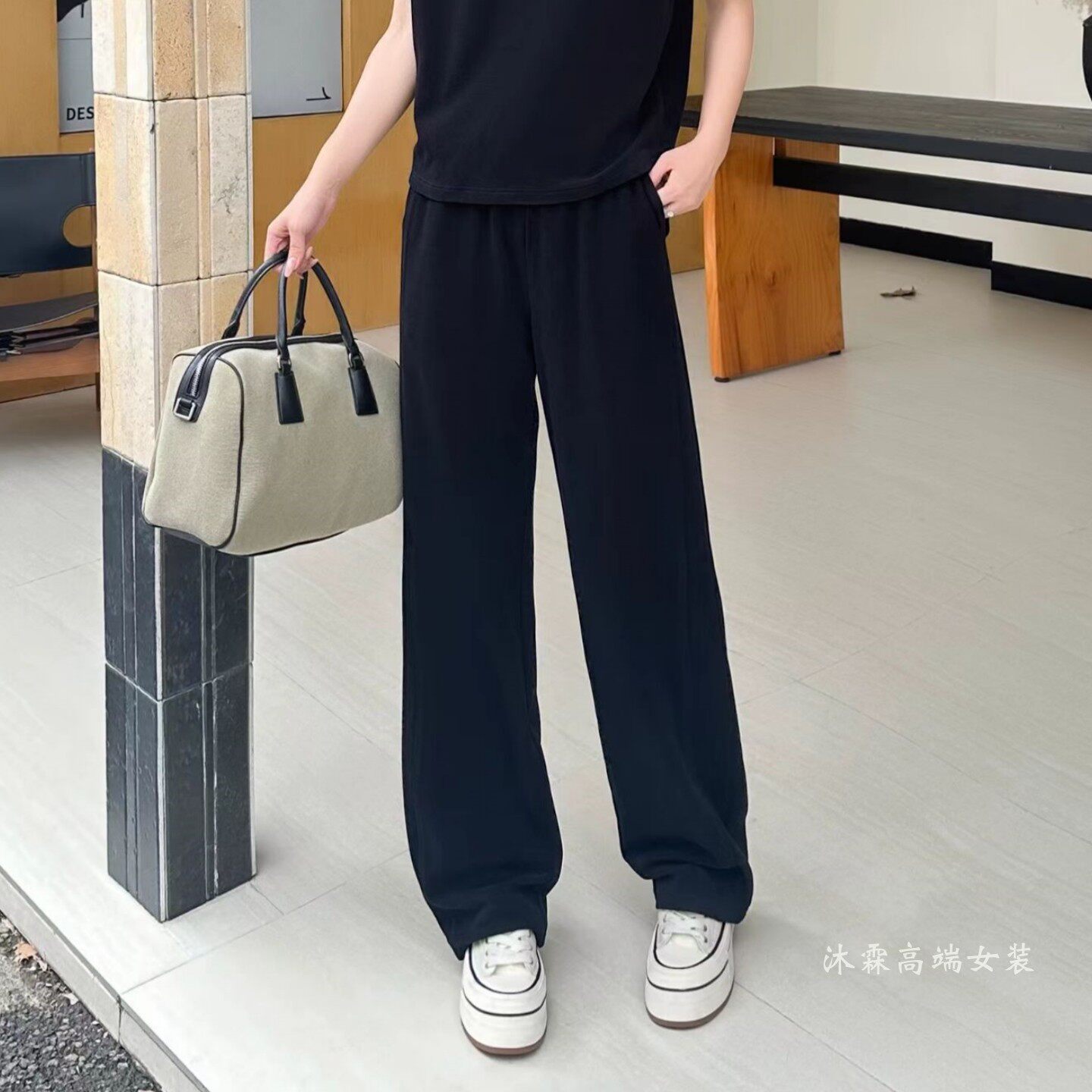 阳龙2026秋冬新款宽松大码修身百搭显瘦胖M休闲运动女裤B26-9012