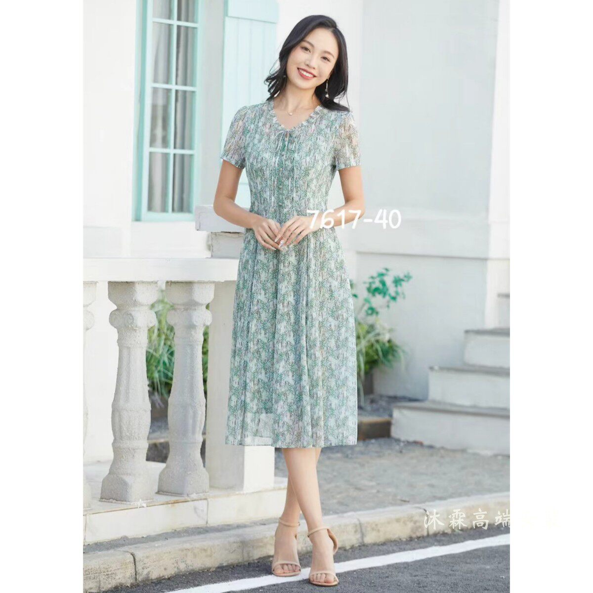 隆穈丝2025夏季新款台湾纱料凯永连衣裙女装显瘦气质妈妈装7617