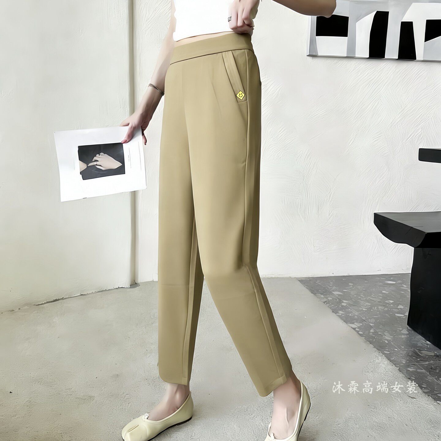 雅姿赏色珊瑚花2026夏新宽松大码修身显瘦胖M休闲直筒女裤79009-1