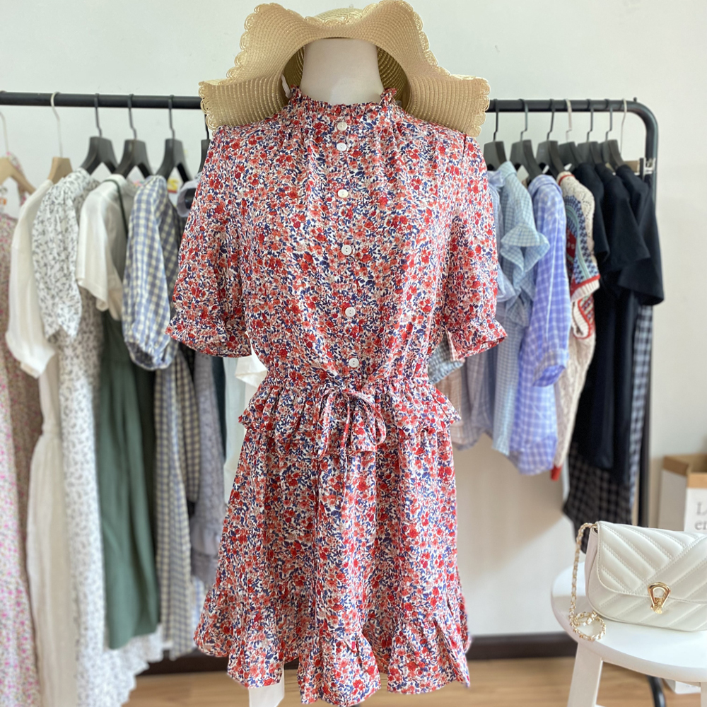 2025新款夏季碎花连衣裙