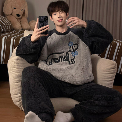 冬季睡衣男款珊瑚绒加厚保暖套装