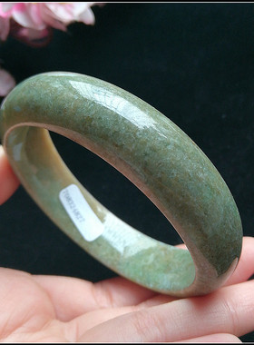 小众天然缅甸满色a货翡翠手镯