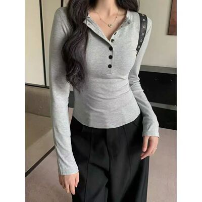 美式灰色排扣正肩长袖t恤女秋