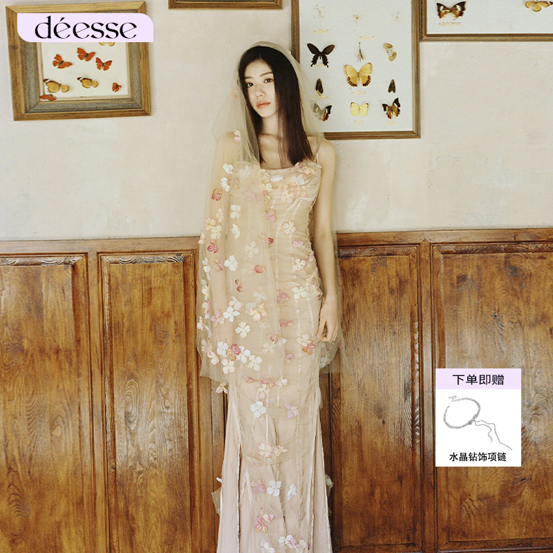 Xiangqiaosheng梦幻花朵连衣裙