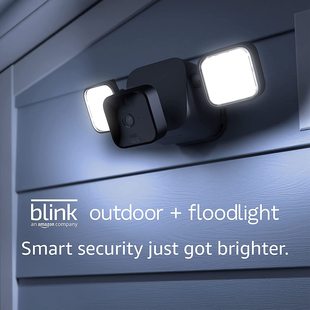美国代购 Outdoor RinBlink Floodlight 室外摄像头及泛光灯套装