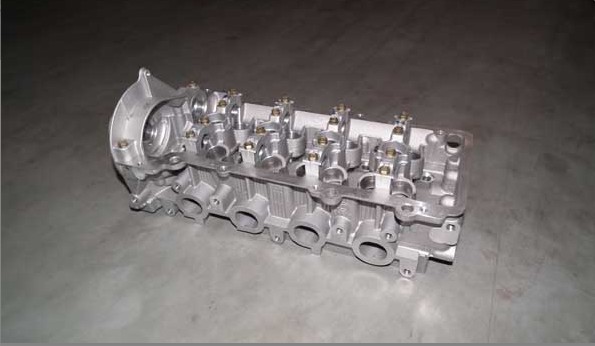 奇瑞优优 优派 优胜2代 优胜气缸盖总成 开瑞发动机缸头优劲二代