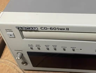 原装TASCAM CD-601mk2   cd播放机出入仓机芯机架带激光头总成