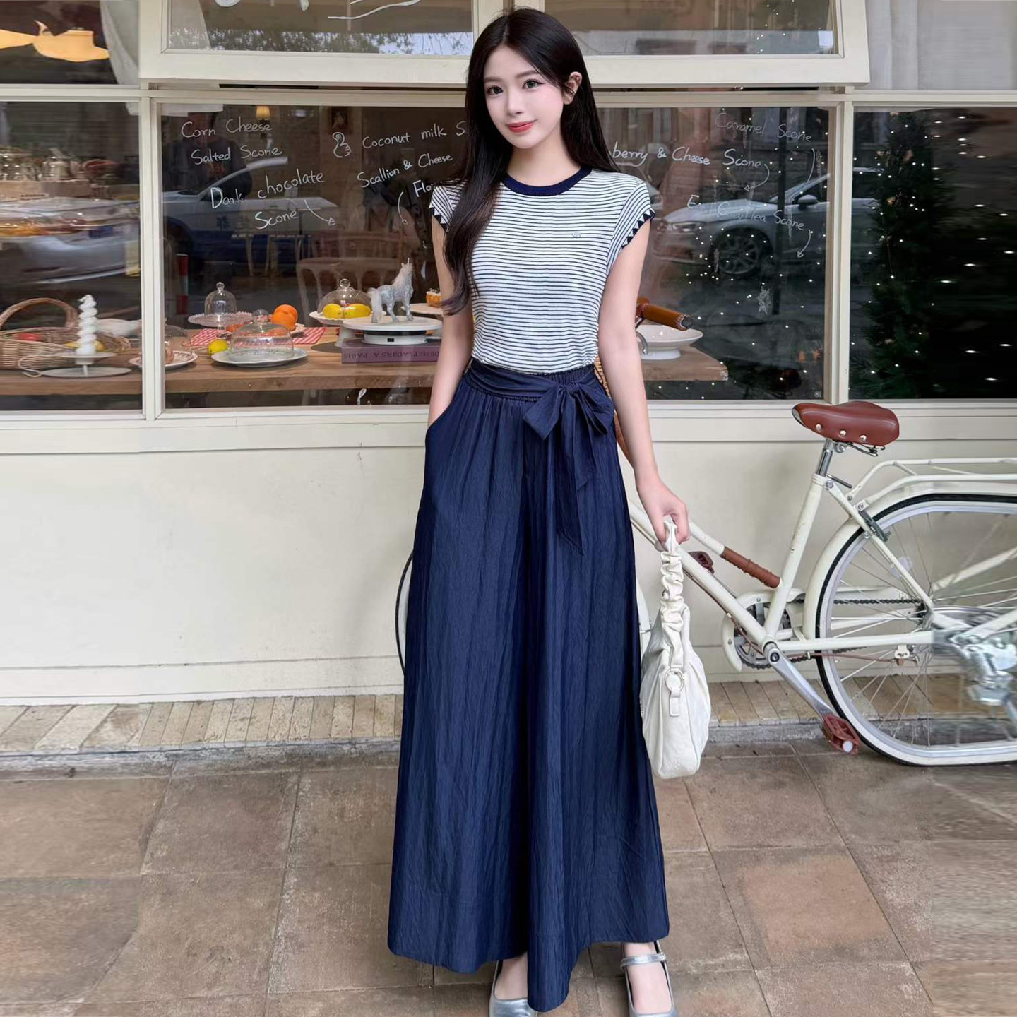 条纹上衣+系带阔腿裤两件套女夏显瘦减龄法式气质高级感时尚套装