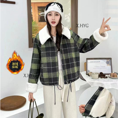 加绒格子毛呢外套女短款冬季上衣