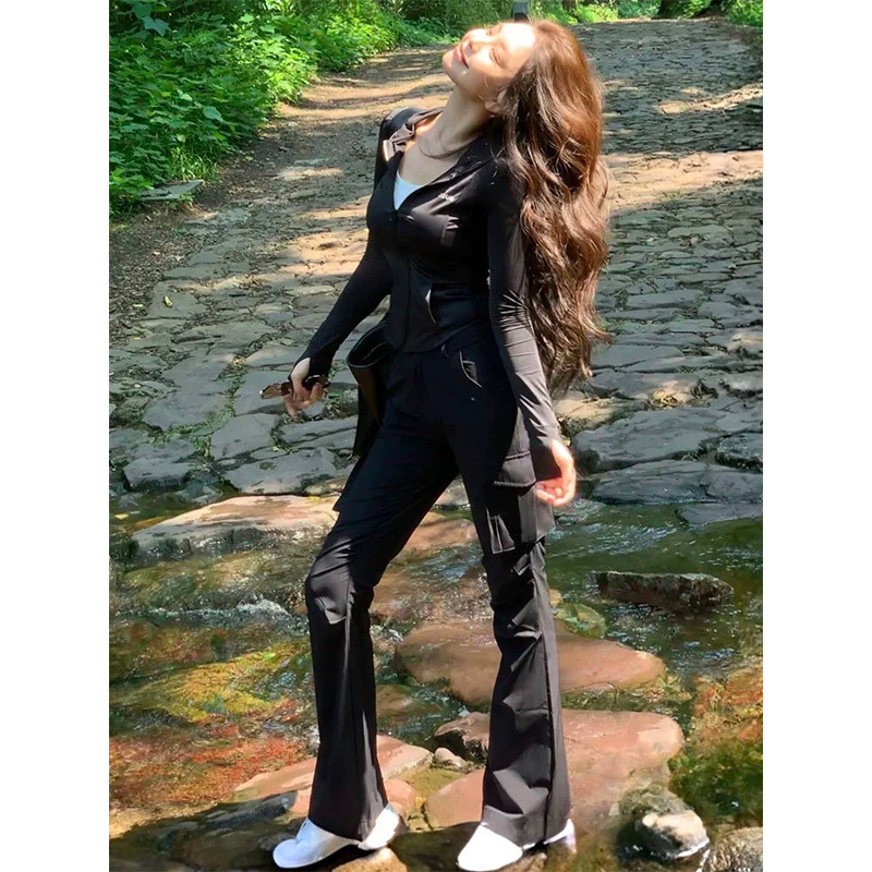 黑色速干微喇工装裤女夏薄2026新款高腰显瘦小个子美式防晒喇叭裤
