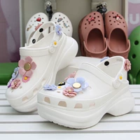 Crocs, ретро пляжные тапочки в стиле Crocs на каблуке на платформе