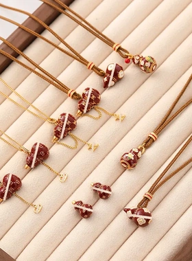 原创新年新中式红色葫芦项链轻奢高级感时尚复古百搭本命年毛衣链