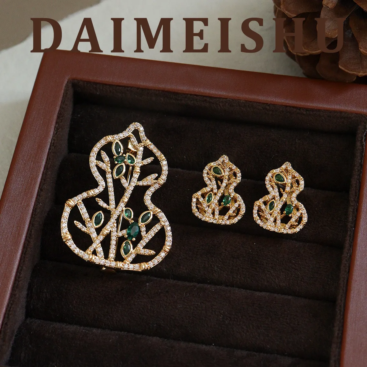 欧美复古时尚气质老钱风镂空锆石葫芦胸针轻奢高级感别针大衣衣饰