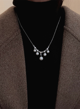 早春新款锆石珍珠项链女气质轻奢风小众高级感时尚百搭绝美锁骨链