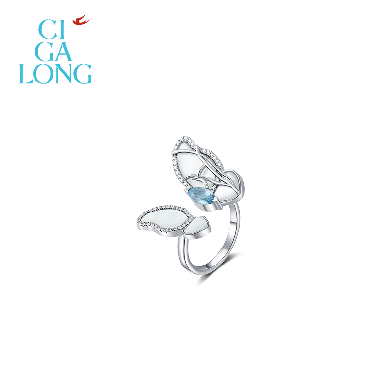 李艺彤同款CIGALONG龙梓嘉霜色蝴蝶托帕石母贝胸针新中式珠宝