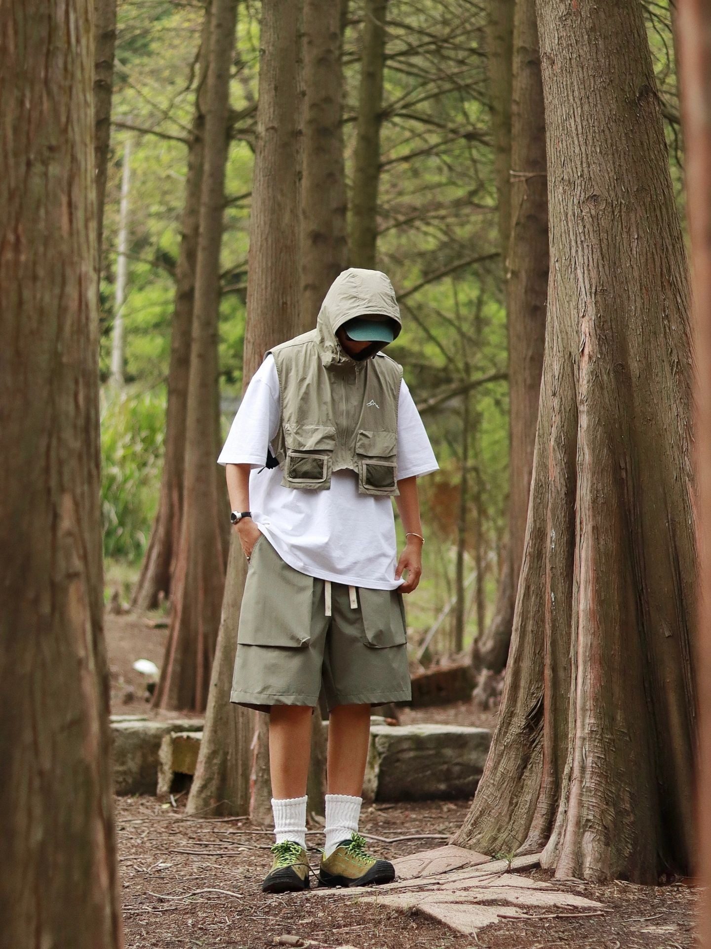 MOUNTAIN CITYBOY OVERALLS RETRO TACTICAL OUTDOOR FUNCTIONAL POCKETS HOODED SHOULDERS HALF-LENGTH SHORT ZIPPER VEST MEN