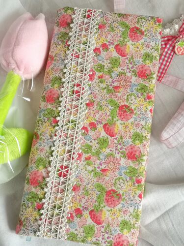 青芽草莓丛蕾丝可爱a5a6week余白