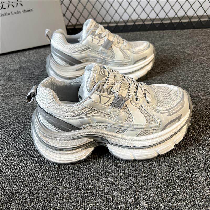 2026春季新款6cm厚底增高老爹鞋女超火软底轻便不累脚休闲运动鞋