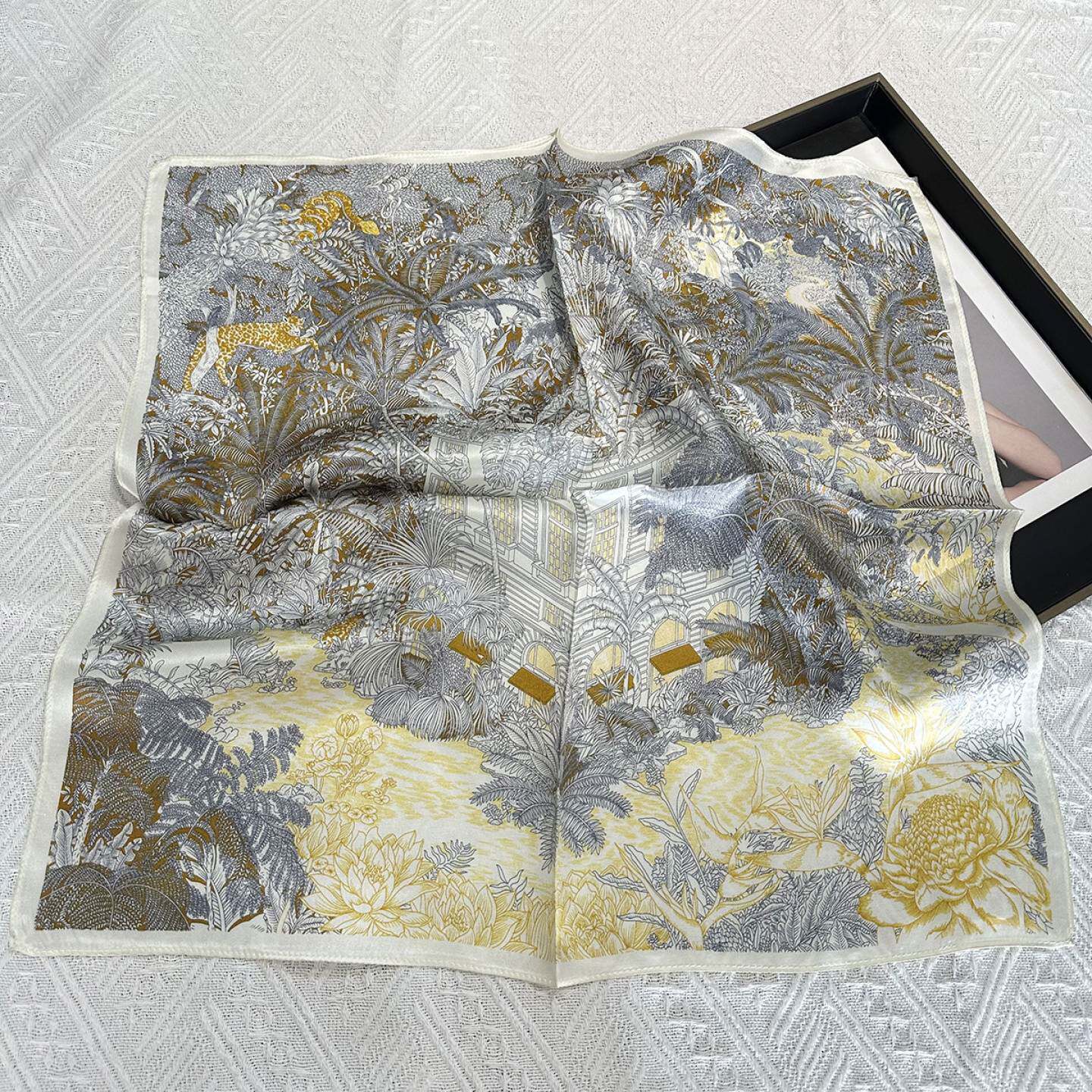 100%桑蚕丝小方巾系脖领巾装饰