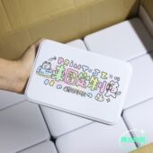 来图定制铁盒明信片收纳盒带盖防尘写生铁盒小卡贴纸盒子学生桌面