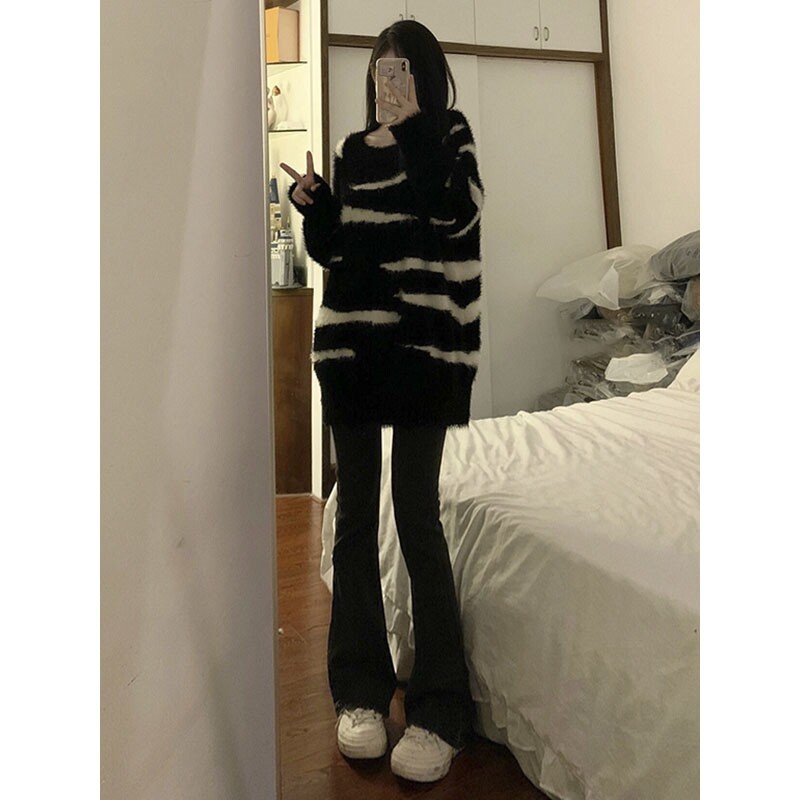 黑色微喇叭牛仔裤女春秋2023年新款弹力韩版长裤高腰显瘦马蹄裤子