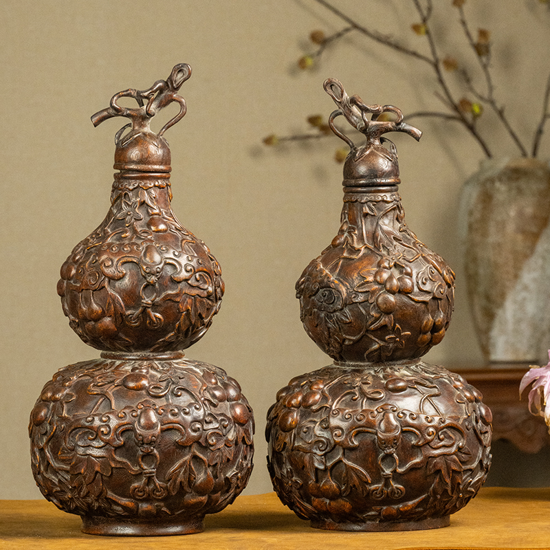 沉香木雕福禄万代葫芦形赏瓶