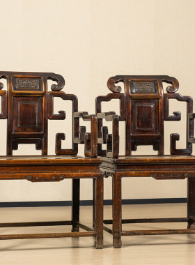 清中期红木攒接拐子纹扶手椅