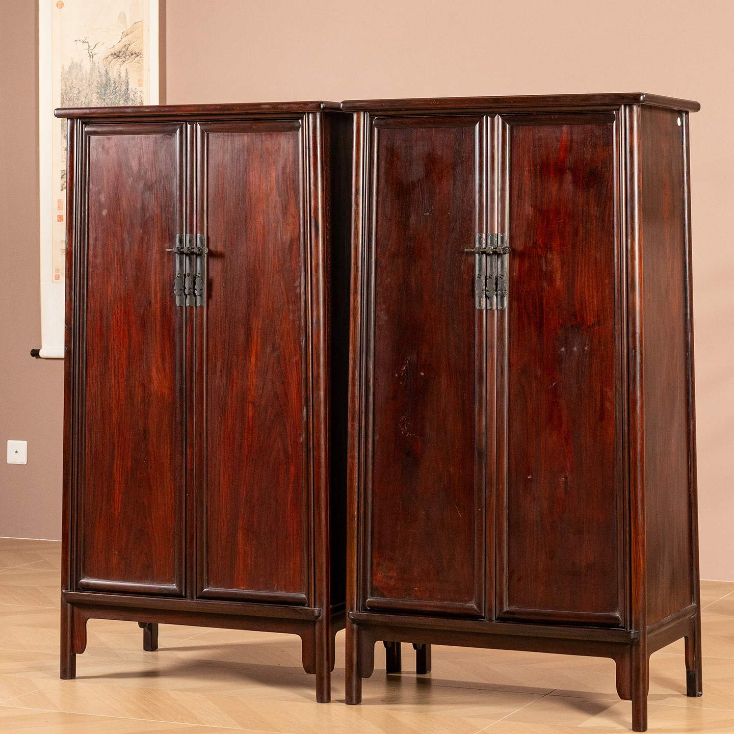 清代红木圆角柜（一对）明式家具古董收藏中式大红酸枝面条柜书柜