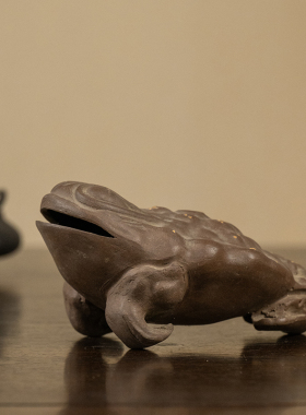 紫砂金蝉摆件古董收藏