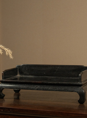 紫檀三围独板罗汉床摆件