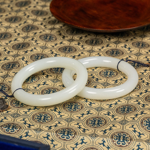 和田玉镯古玩玉器收藏