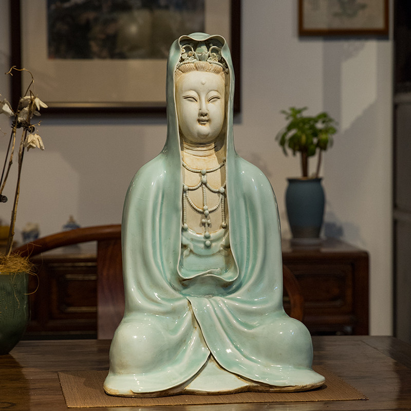 清代青釉观音像古董瓷器收藏客厅供奉摆件观世音菩萨像
